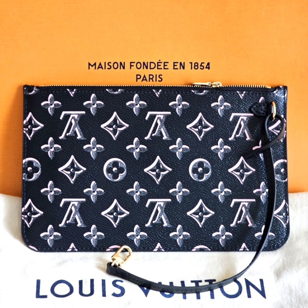 Louis Vuitton Pouch Pochette Pink Black from Neverfull FALL FOR YOU Wristlet